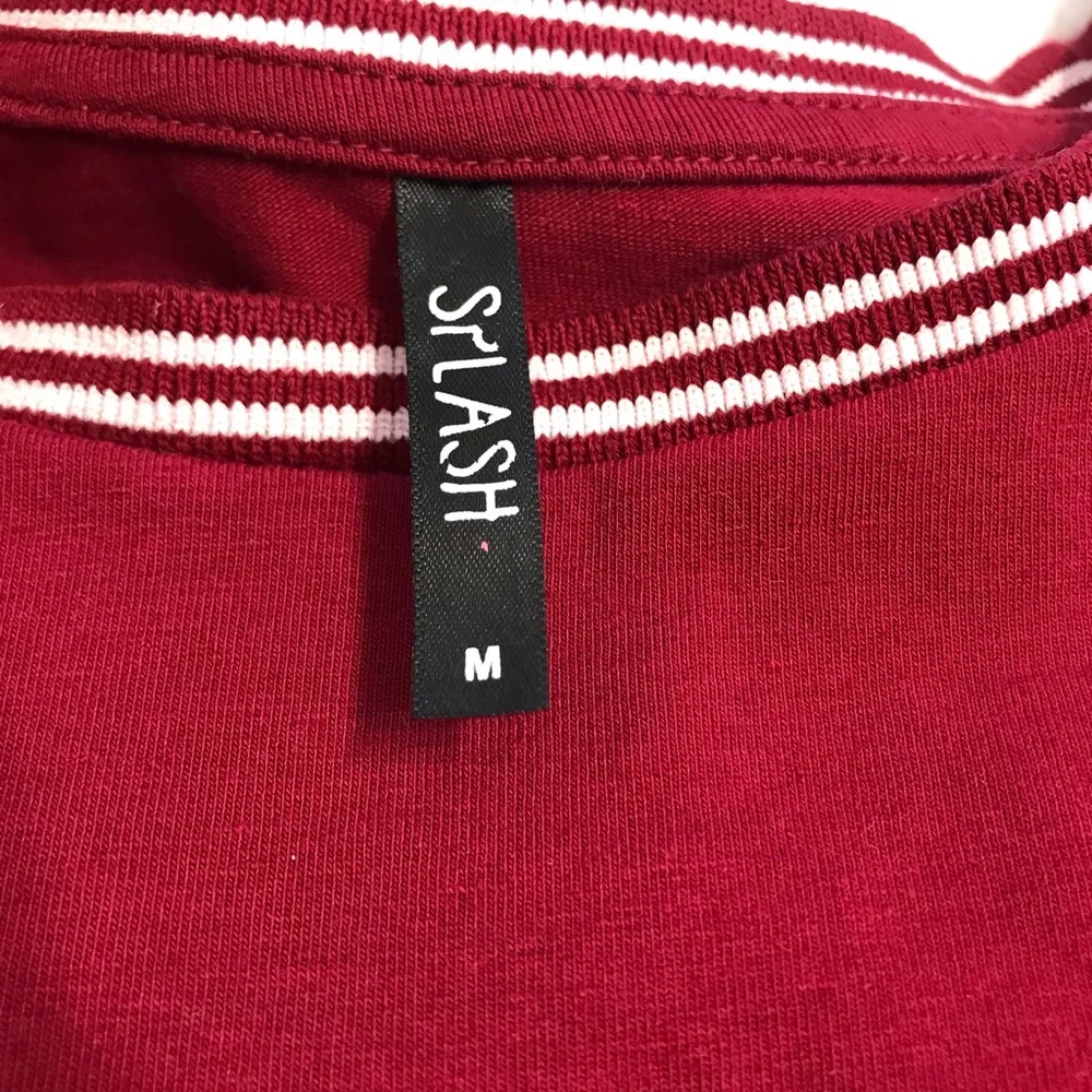 Splash, Long Sleeve, Size Medium